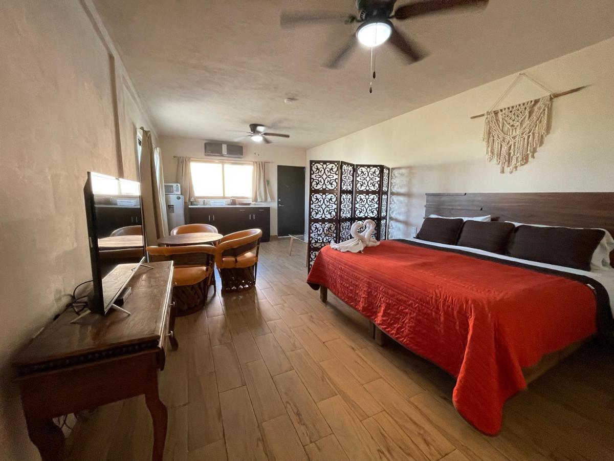 Suites Fenicia (Adults Only) Playa del Carmen Exterior foto