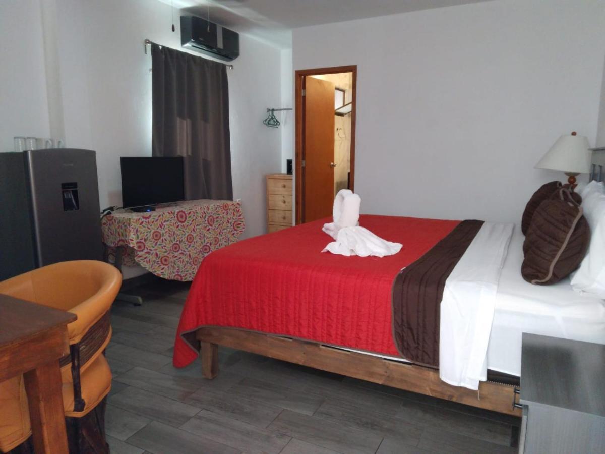 Suites Fenicia (Adults Only) Playa del Carmen Exterior foto