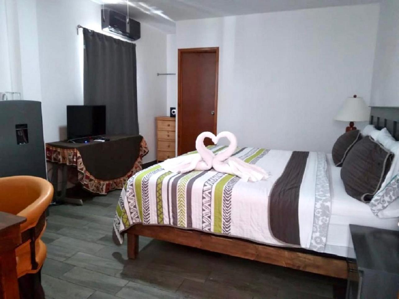 Suites Fenicia (Adults Only) Playa del Carmen Exterior foto